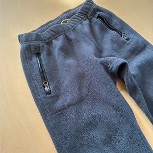 REI Kids Fleece Joggers in Dark Gray with Zip Pockets